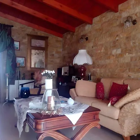 House With Sea View Filiatra